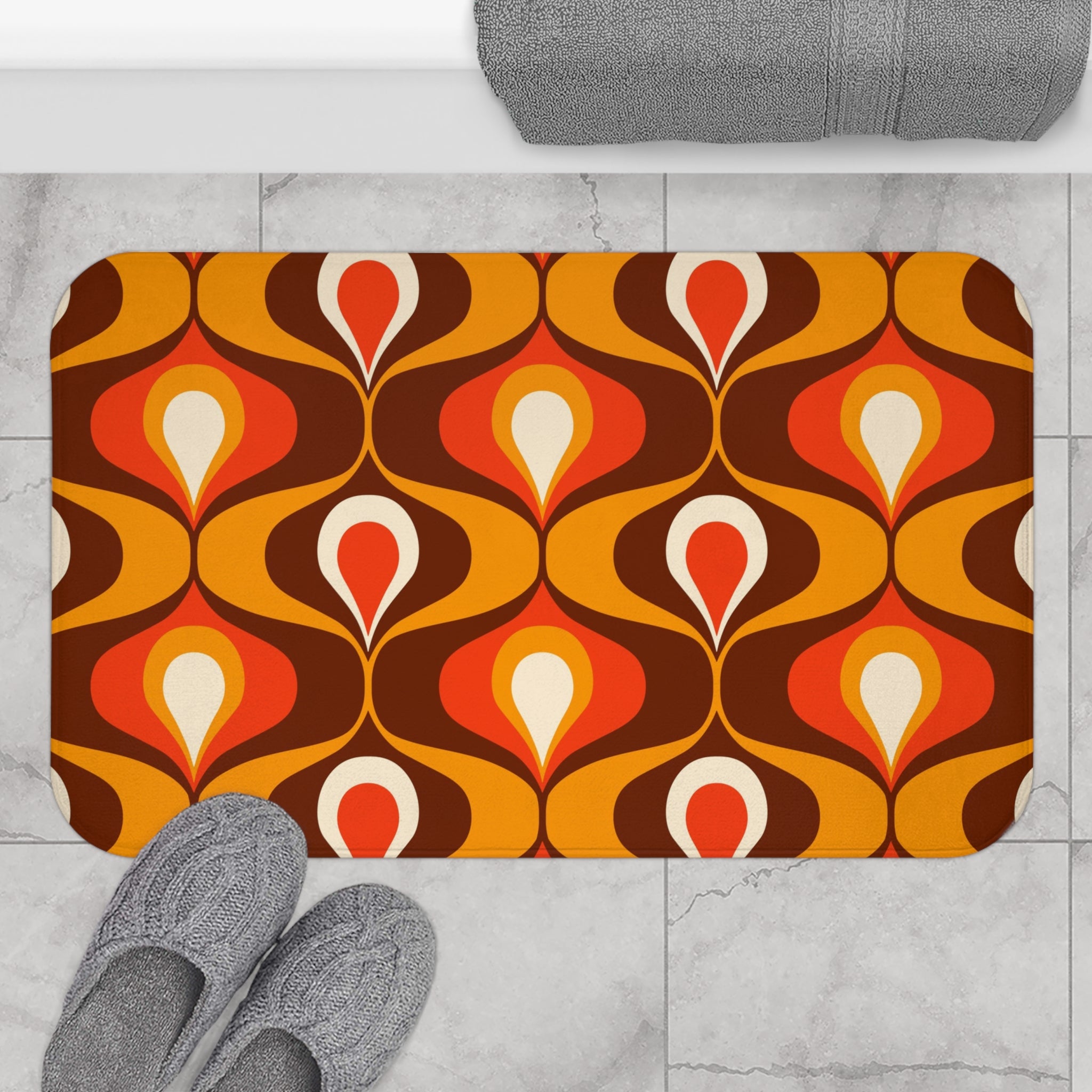 Retro Orange and brown 60s 70s inspired Bath Mat, retro bathroom decor